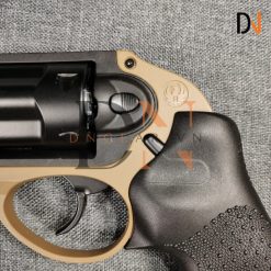 ruger lcr kim loai co che auto